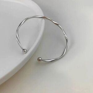 Silver Minimalist Curve Wave Cuff Bracelet